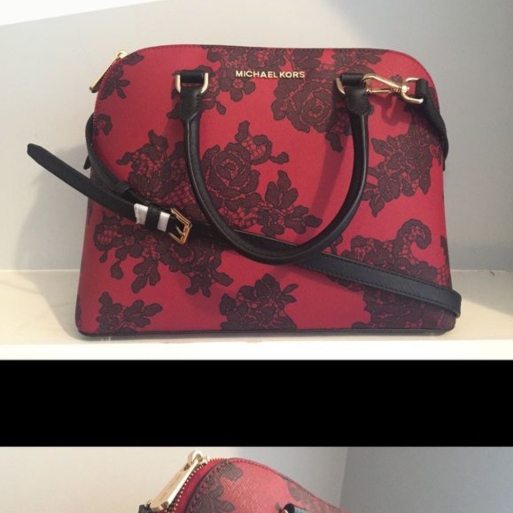 IOS Michael Kors